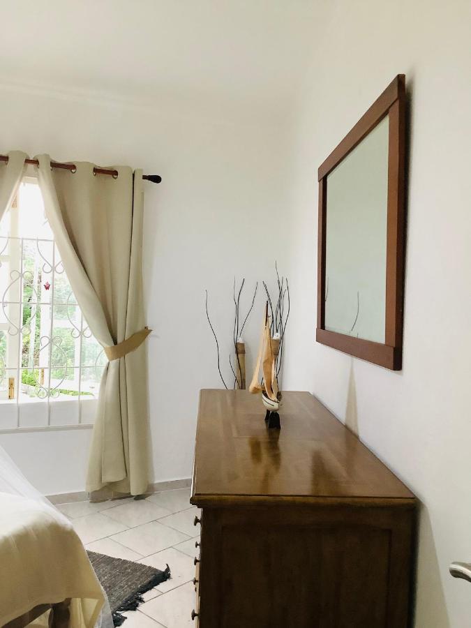 Epea Ocean View Apartment Tortoise Machabee Exterior foto